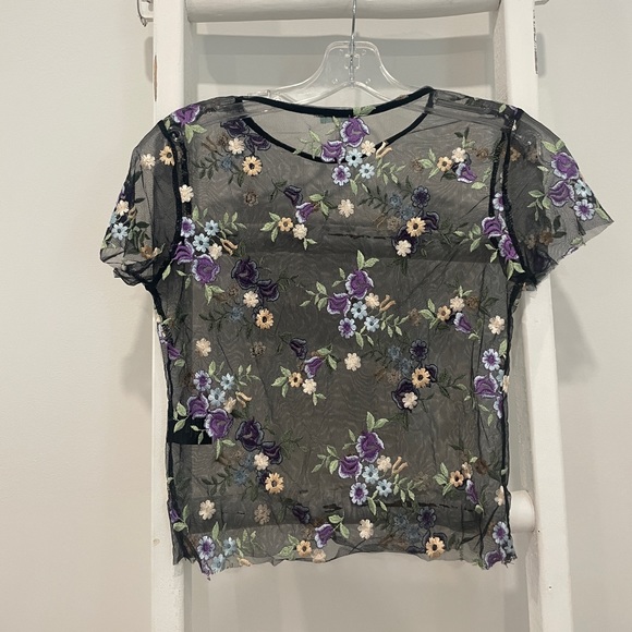 Urban Outfitters Floral Mesh Short Sleeve Top - Picture 2 of 4